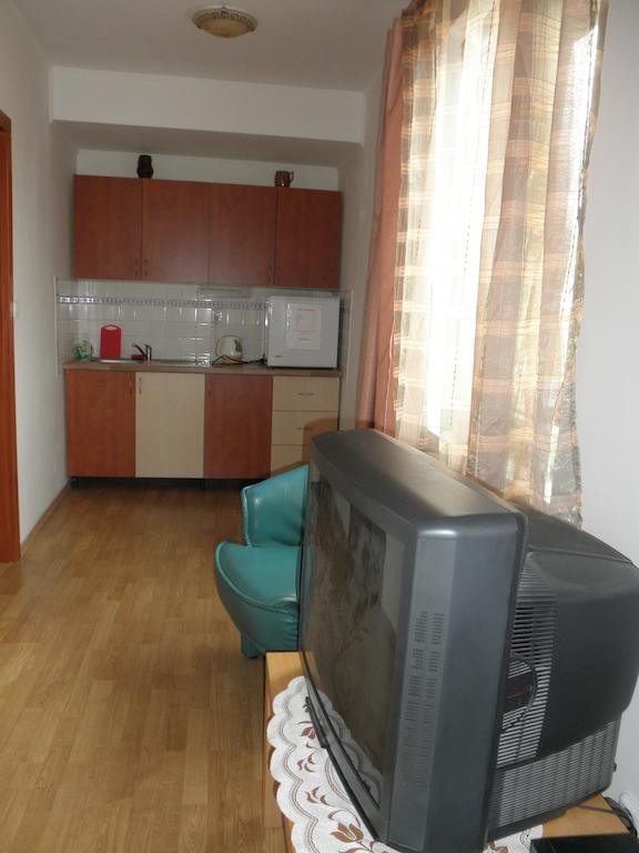 Ehila Hotel KLV Quarto foto